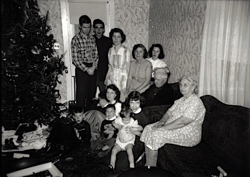 A Casler Family Christmas, 1952